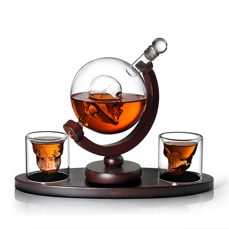 Set decanter per whisky Skull  - Decanter Globe Set recensione e prezzo