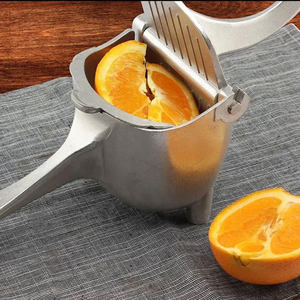 Spremiagrumi in alluminio Spre - Citrus Juicer Bar recensione e prezzo